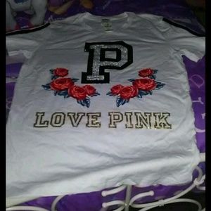 Campus tshirt vs pink xs